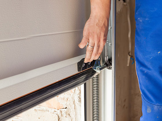 Why-Choose-Our-Garage Garage Door Repair New England